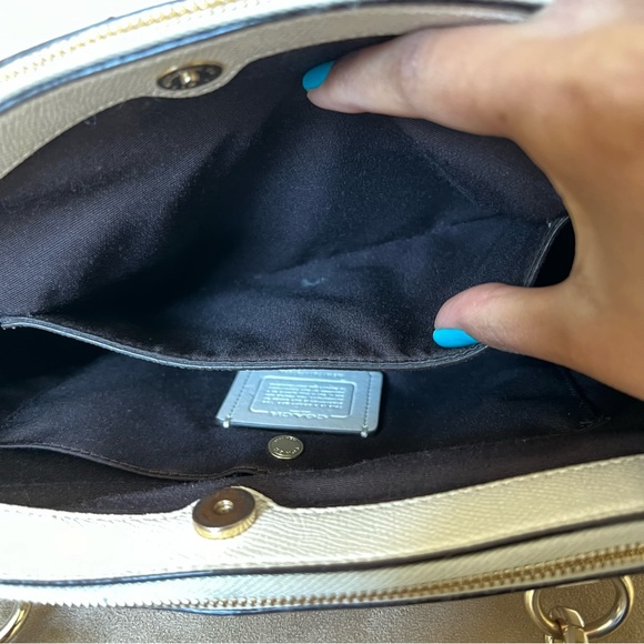 COACH NEW YORK Crossbody and Shoulder Bag with Gold Hardware- Cream Color - Picture 7 of 9